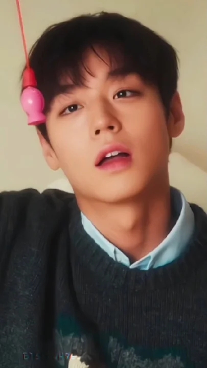 Today's most popular wallpaper in the Park Jihoon community