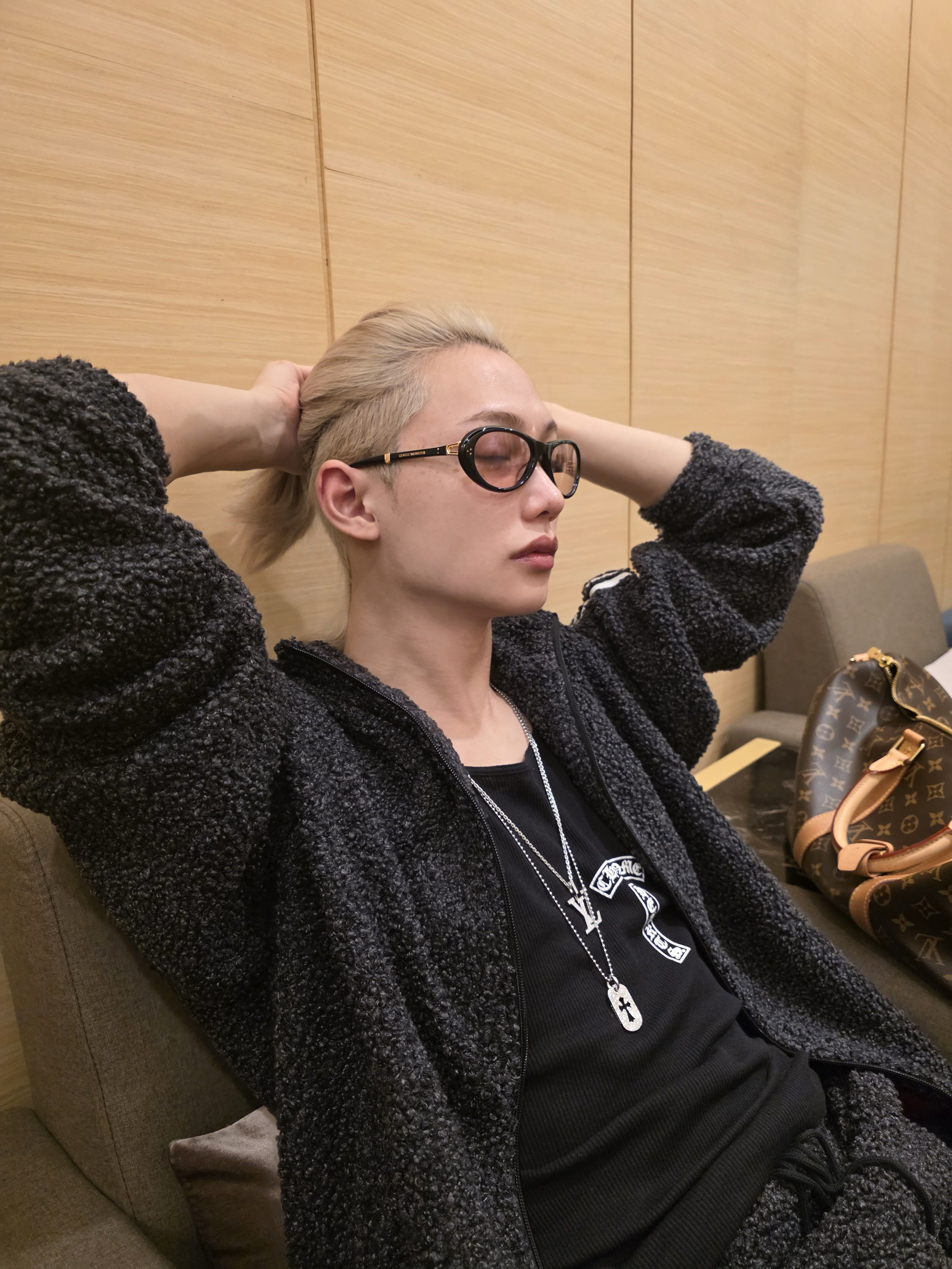 Latest photo of Felix (Stray Kids)