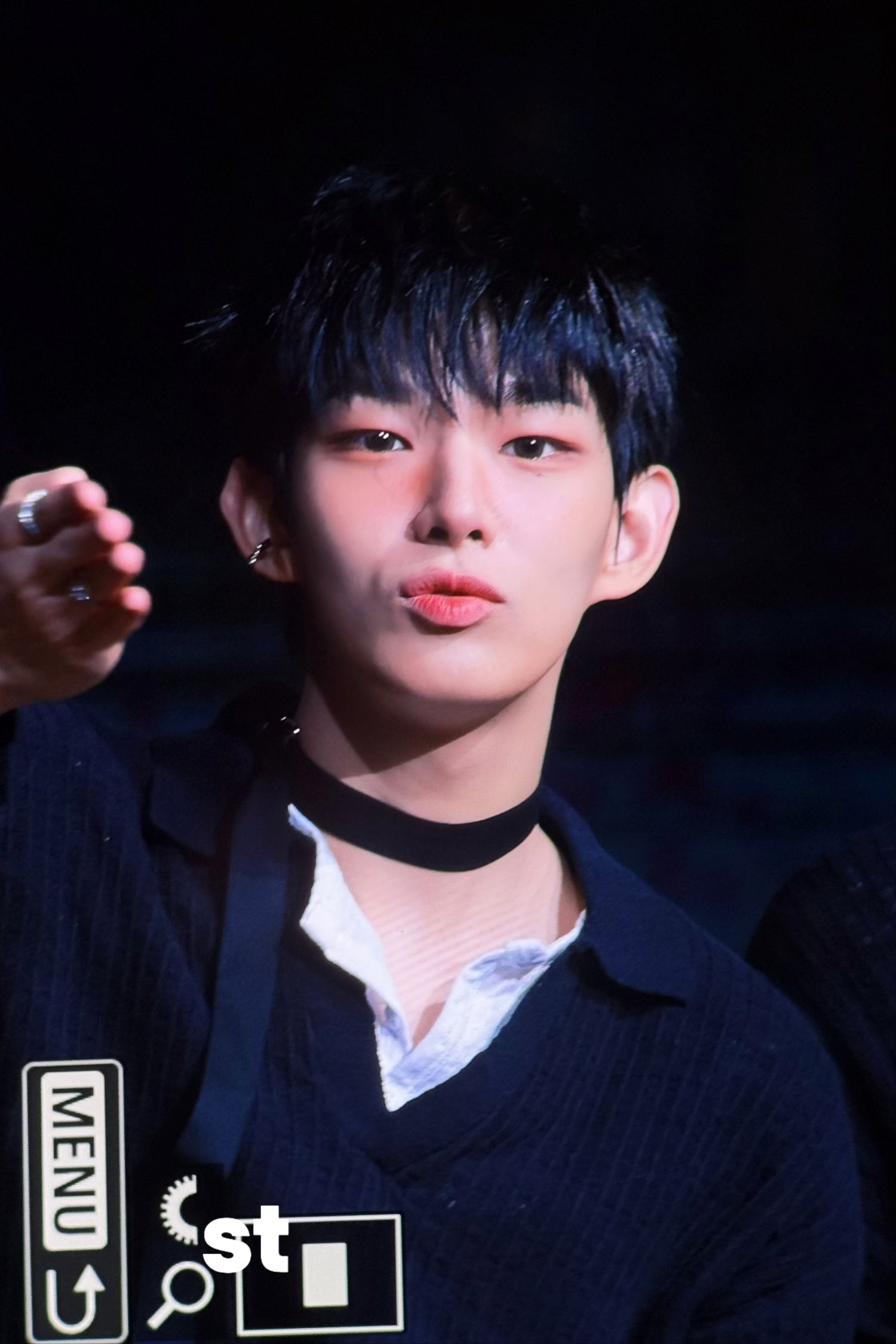 스티븐 (아홉)의 최신 사진