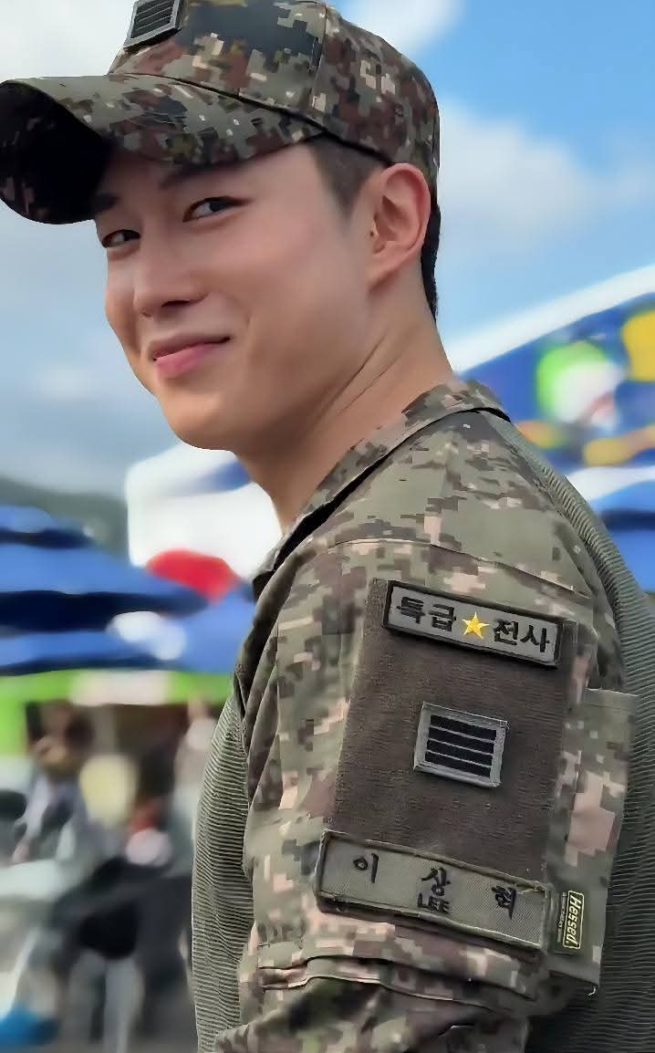 Behind-the-scenes cut of Dawon (SF9)