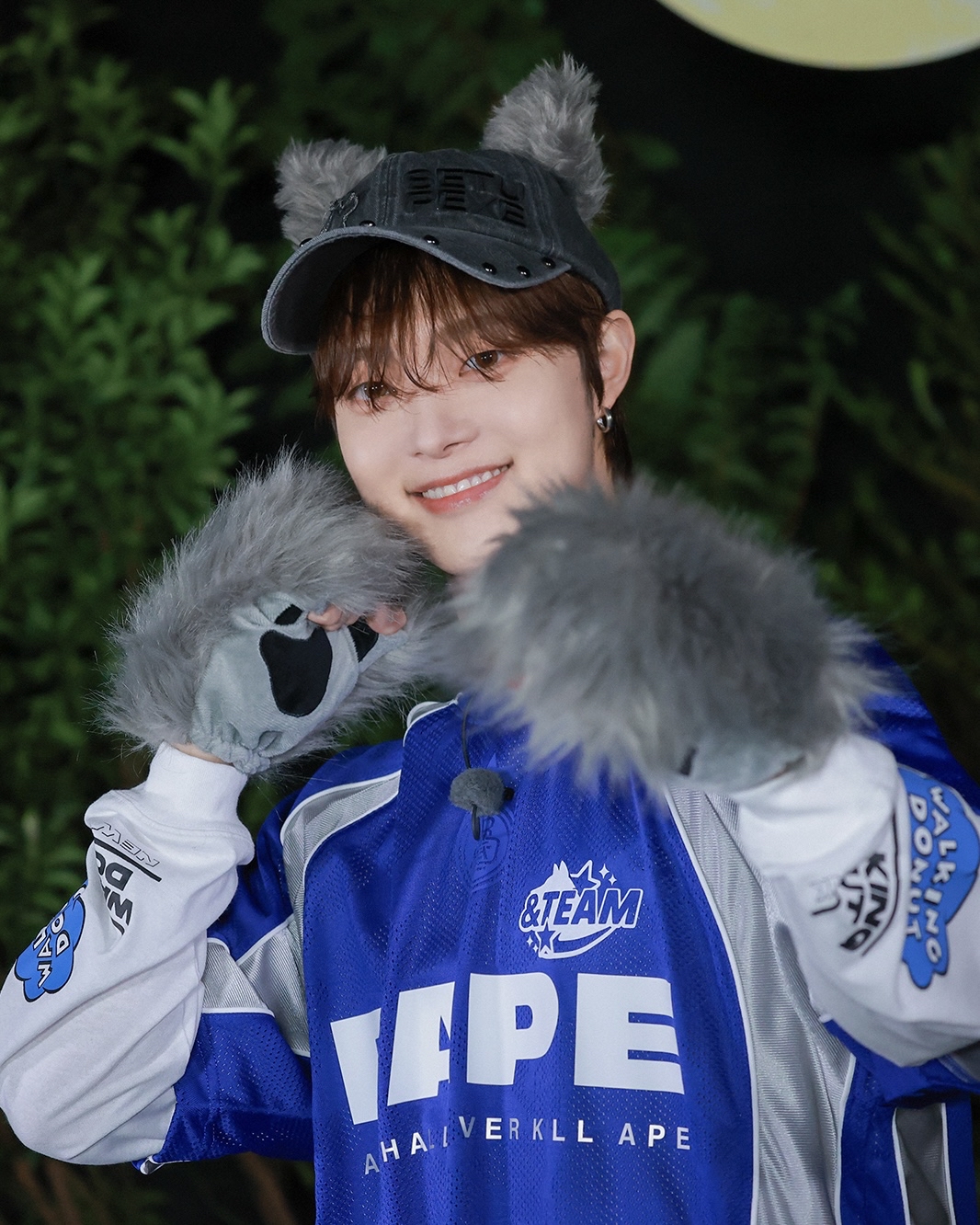 Recent activity shot of EJ (&TEAM)