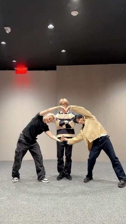 A heartfelt wallpaper shared by TOMORROW X TOGETHER's fans