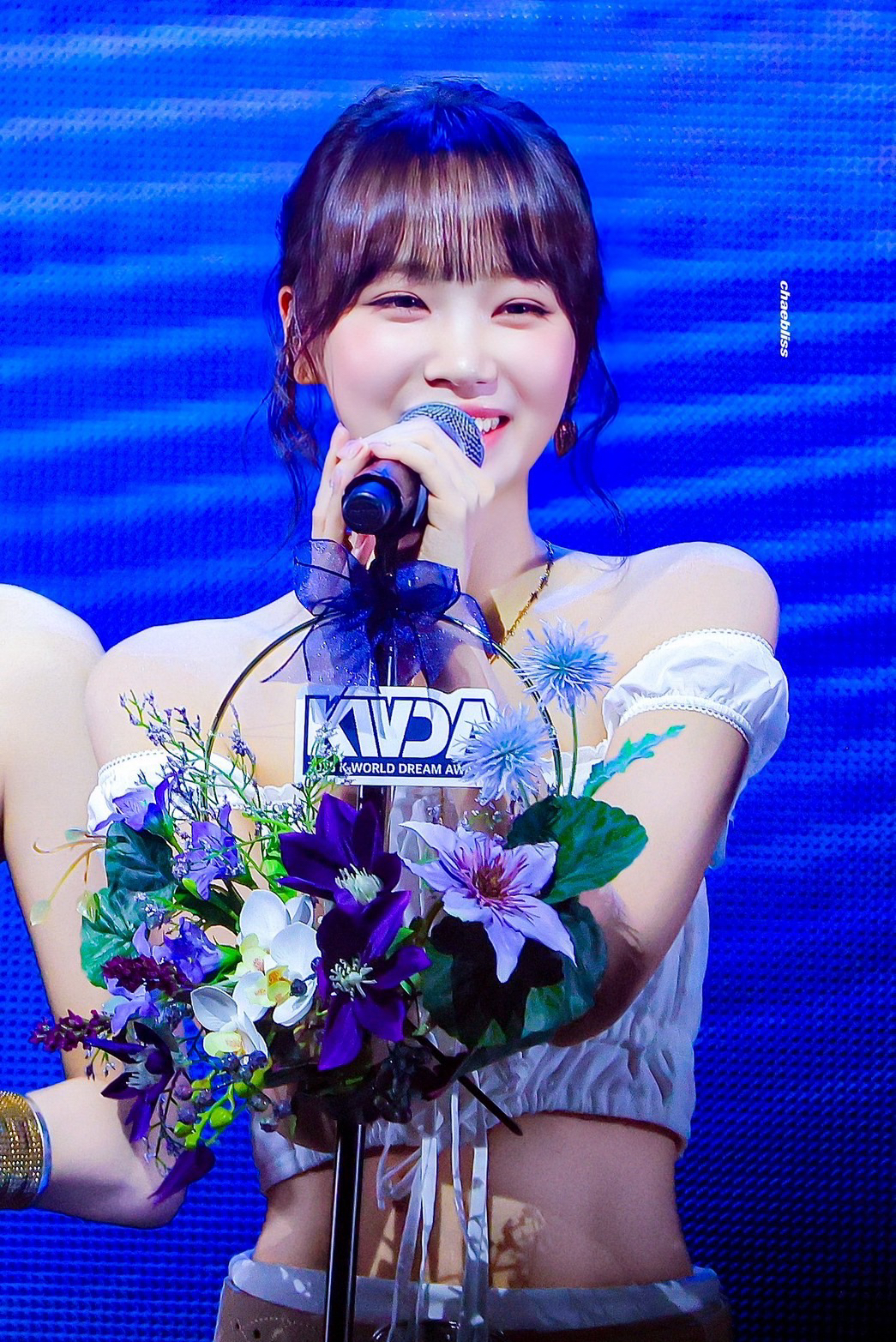 Recent activity shot of Kim Chaewon (LE SSERAFIM)