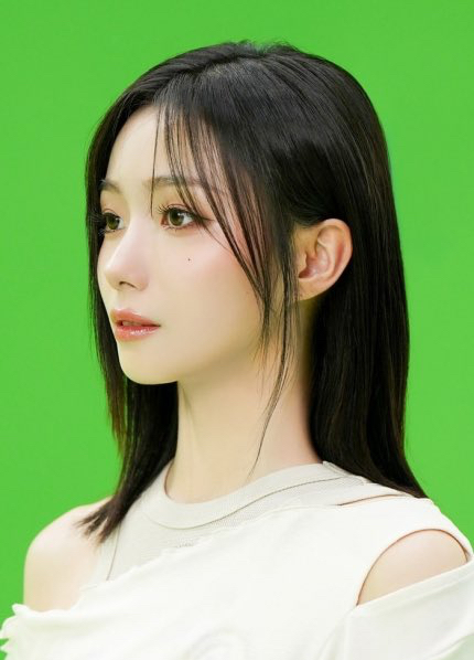 Behind-the-scenes cut of Seo Youngeun (Kep1er)