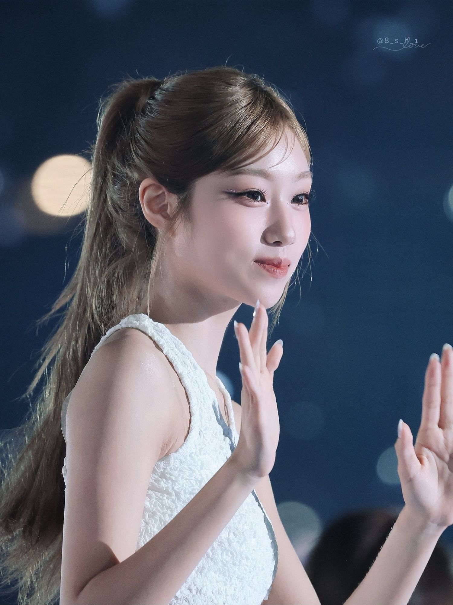 Behind-the-scenes cut of Choi Jungeun (izna)