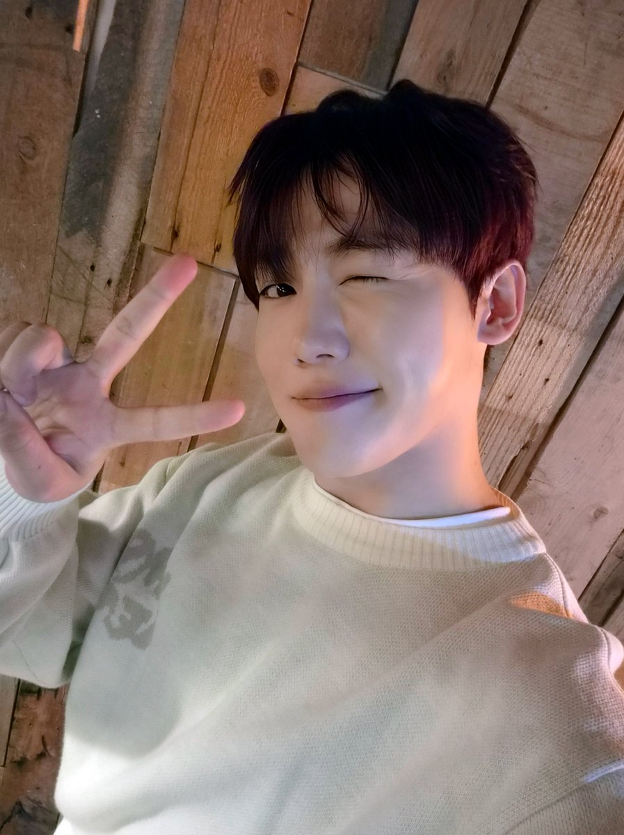 A moment captured by GoldenChild's fan