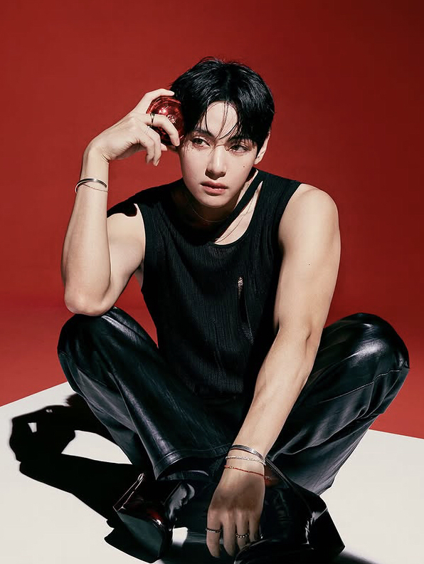 Latest photo of V (BTS)