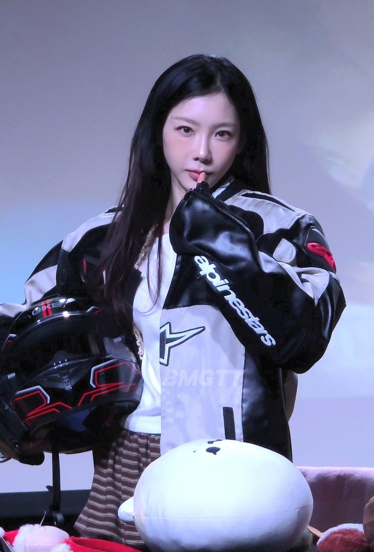 A moment captured by Taeyeon (Girls' Generation)'s fan