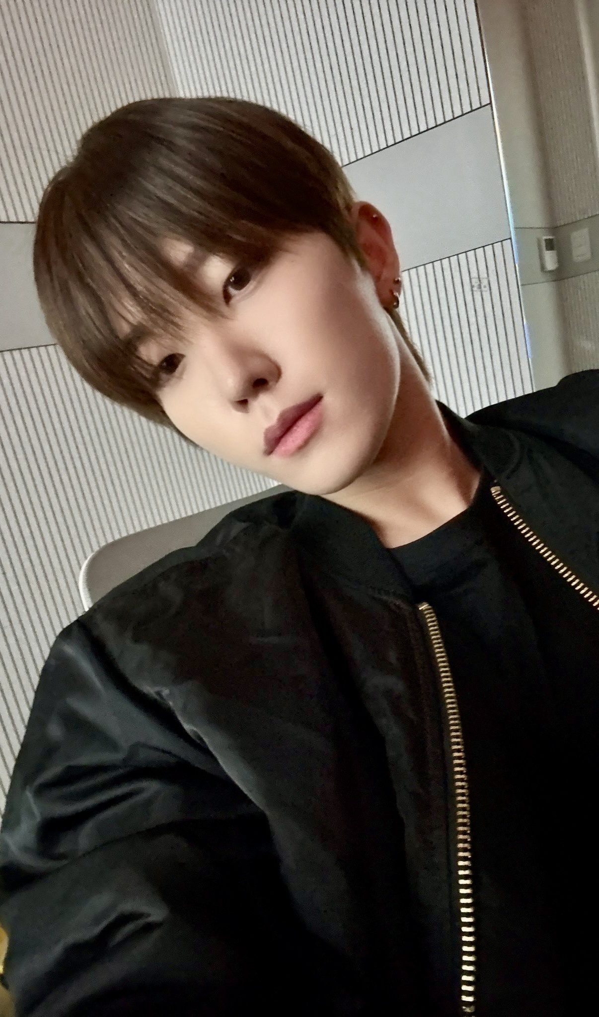 Recent activity shot of Sungjun (TNX)