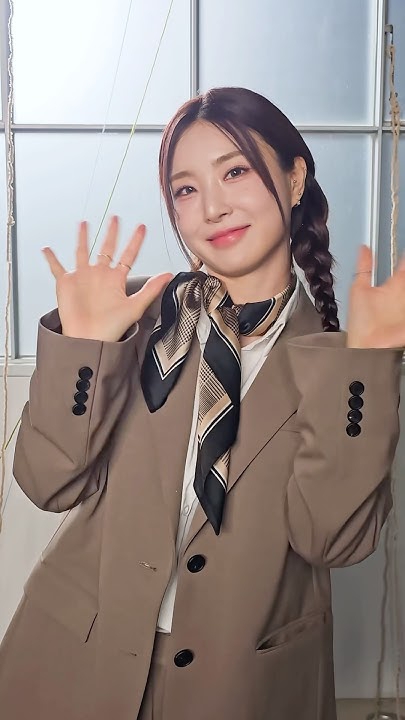 Behind-the-scenes cut of BBGIRLS