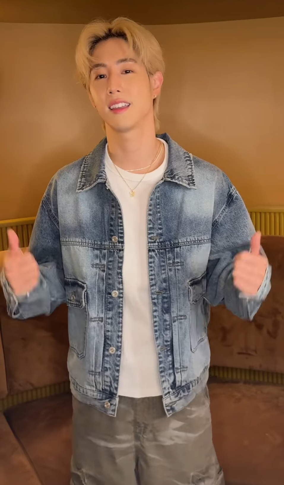 A heartfelt wallpaper shared by GOT7's fans