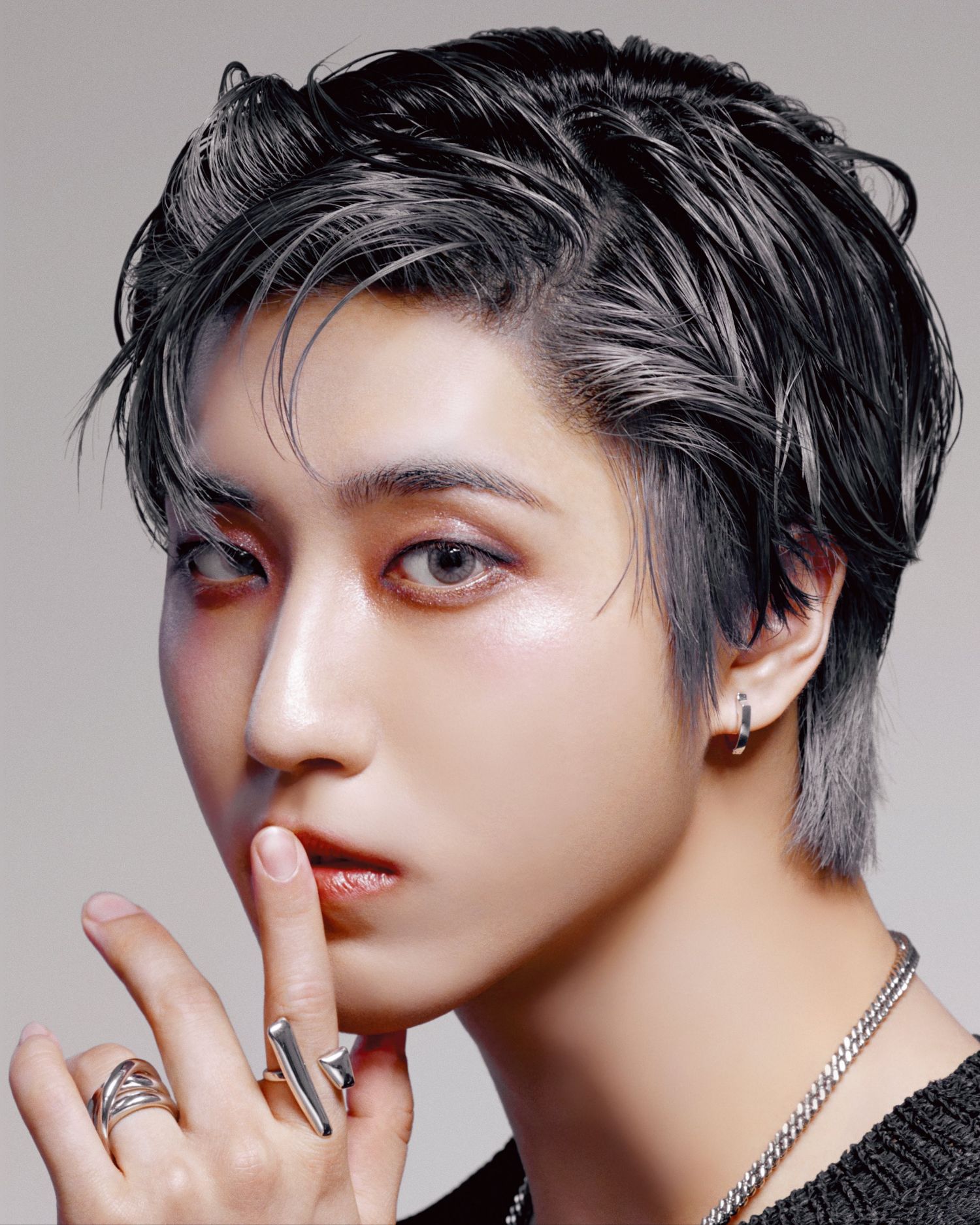 Recent activity shot of HAN (Stray Kids)