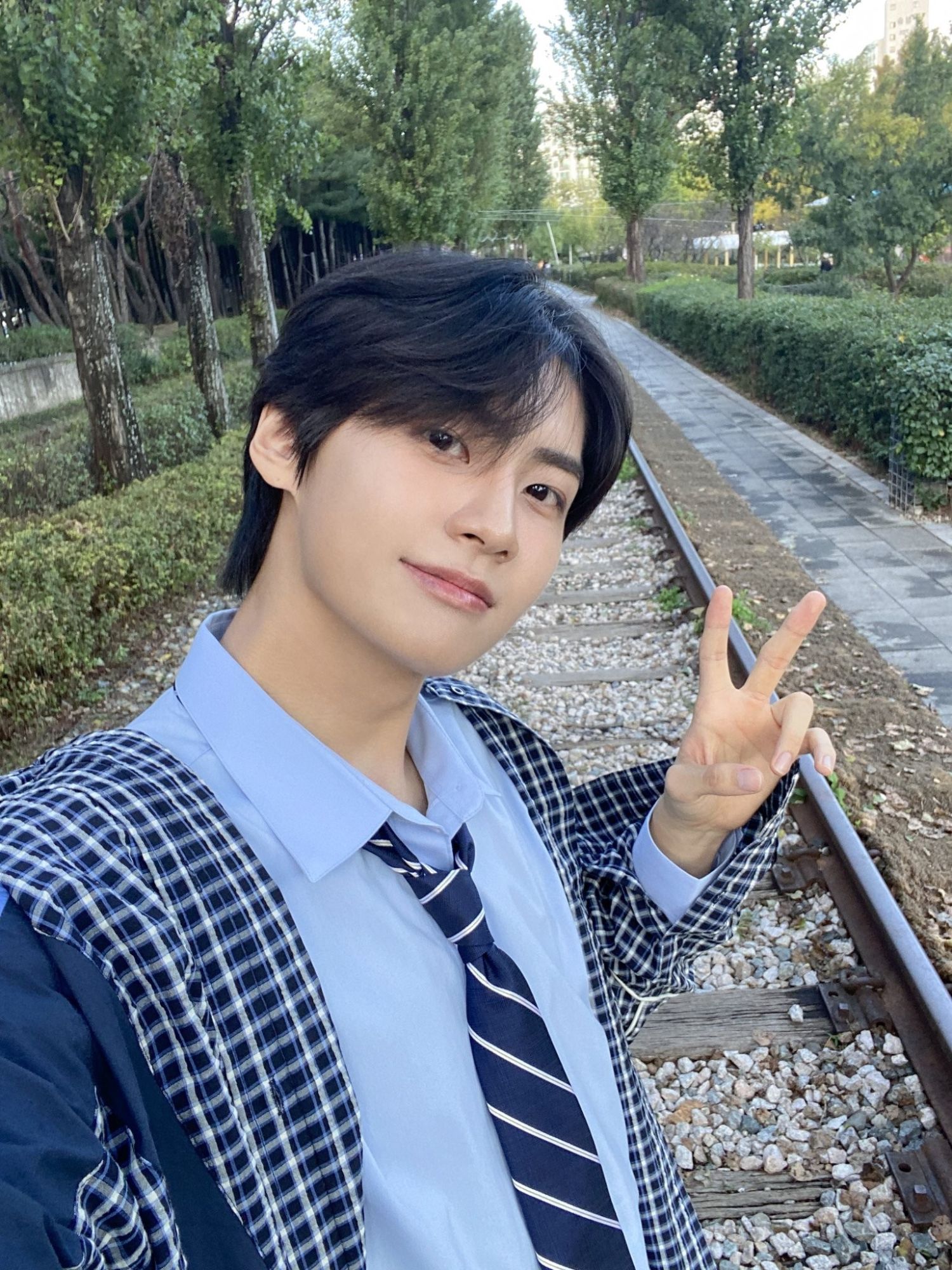 Foto terbaru Lee Jinhyuk