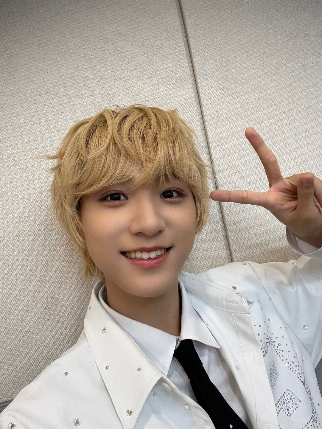 Behind-the-scenes cut of Daisuke (AHOF)