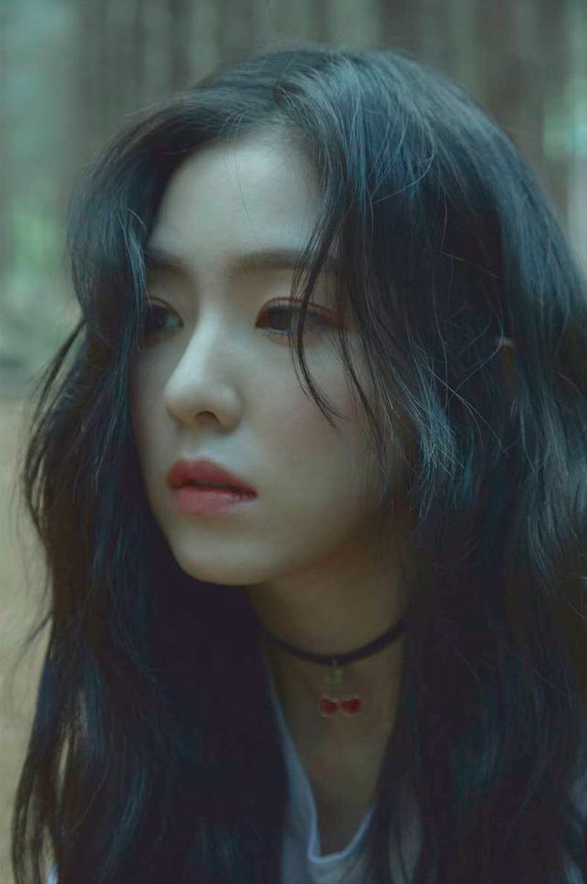 Behind-the-scenes cut of Irene (Red Velvet)