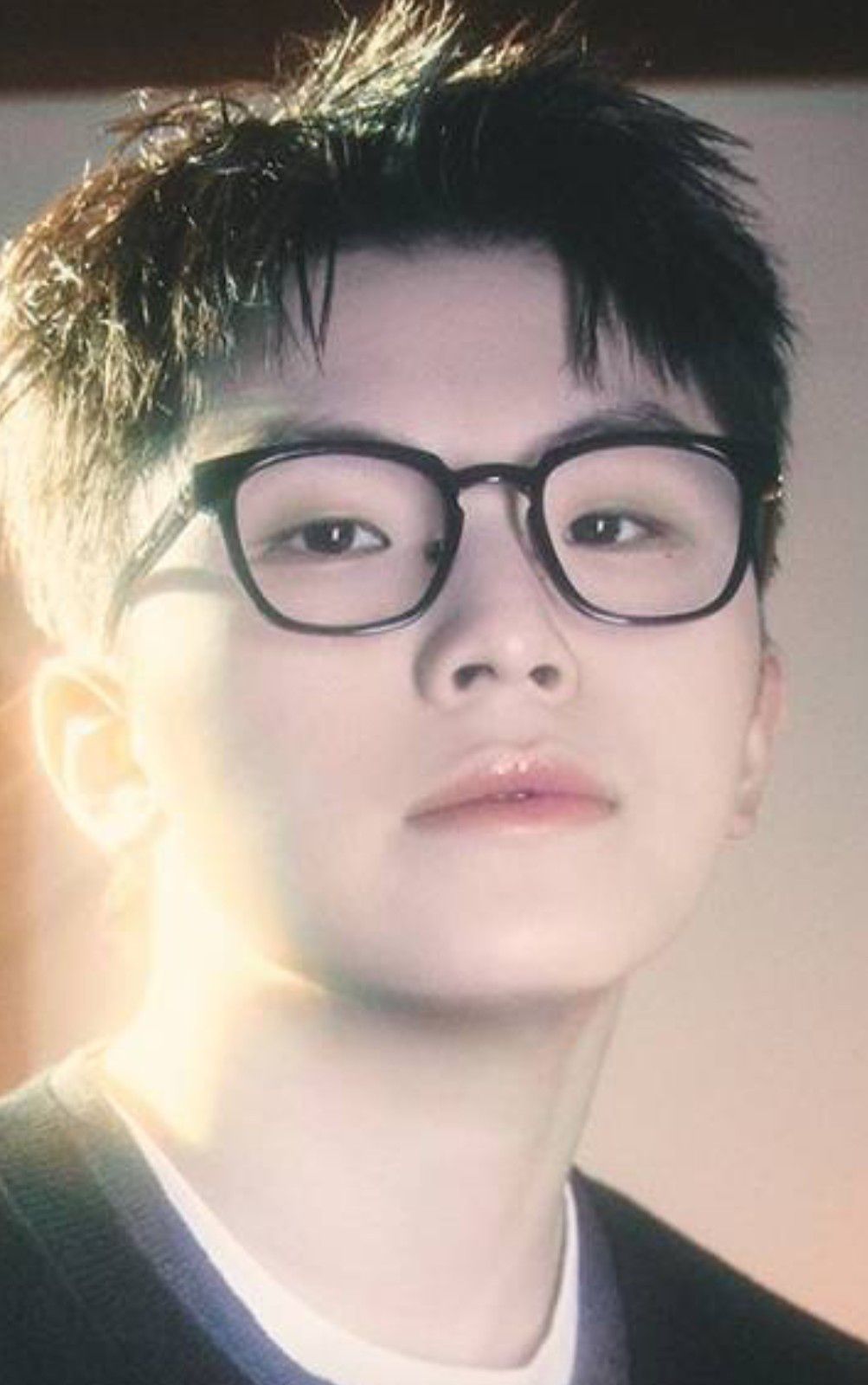 Recent activity shot of Woozi (SEVENTEEN)