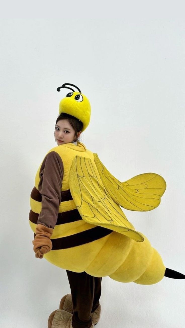 Foto terbaru Ningning (aespa)