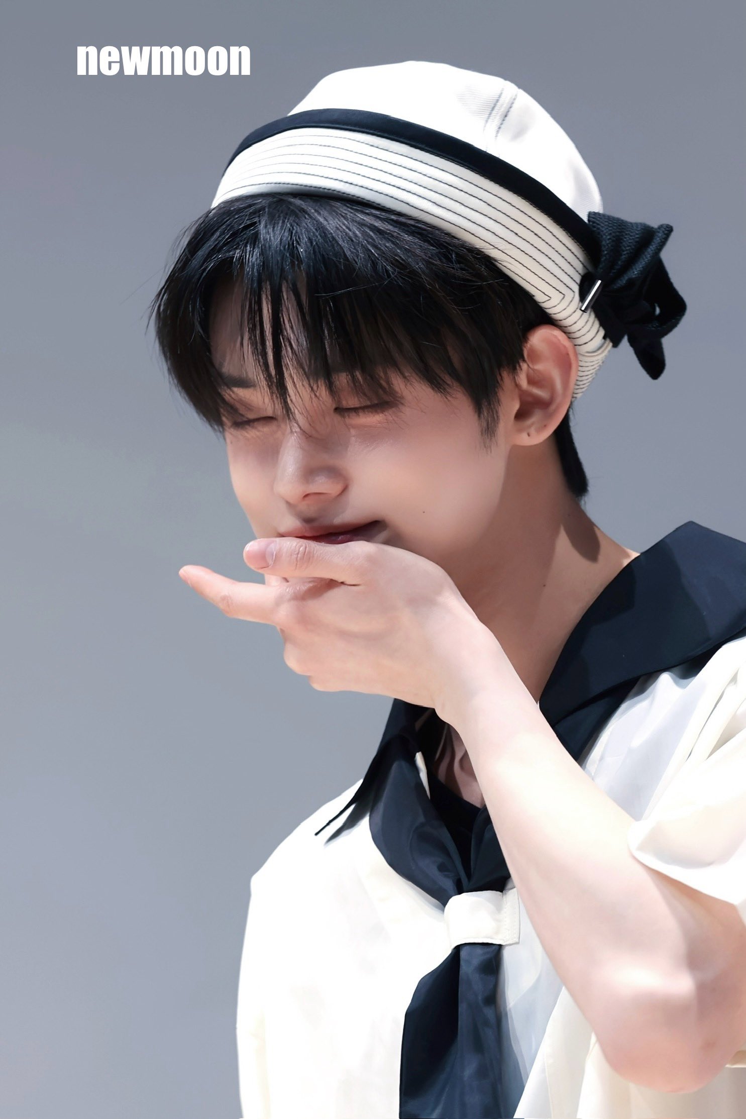 Latest photo of Yeonjun (TOMORROW X TOGETHER)