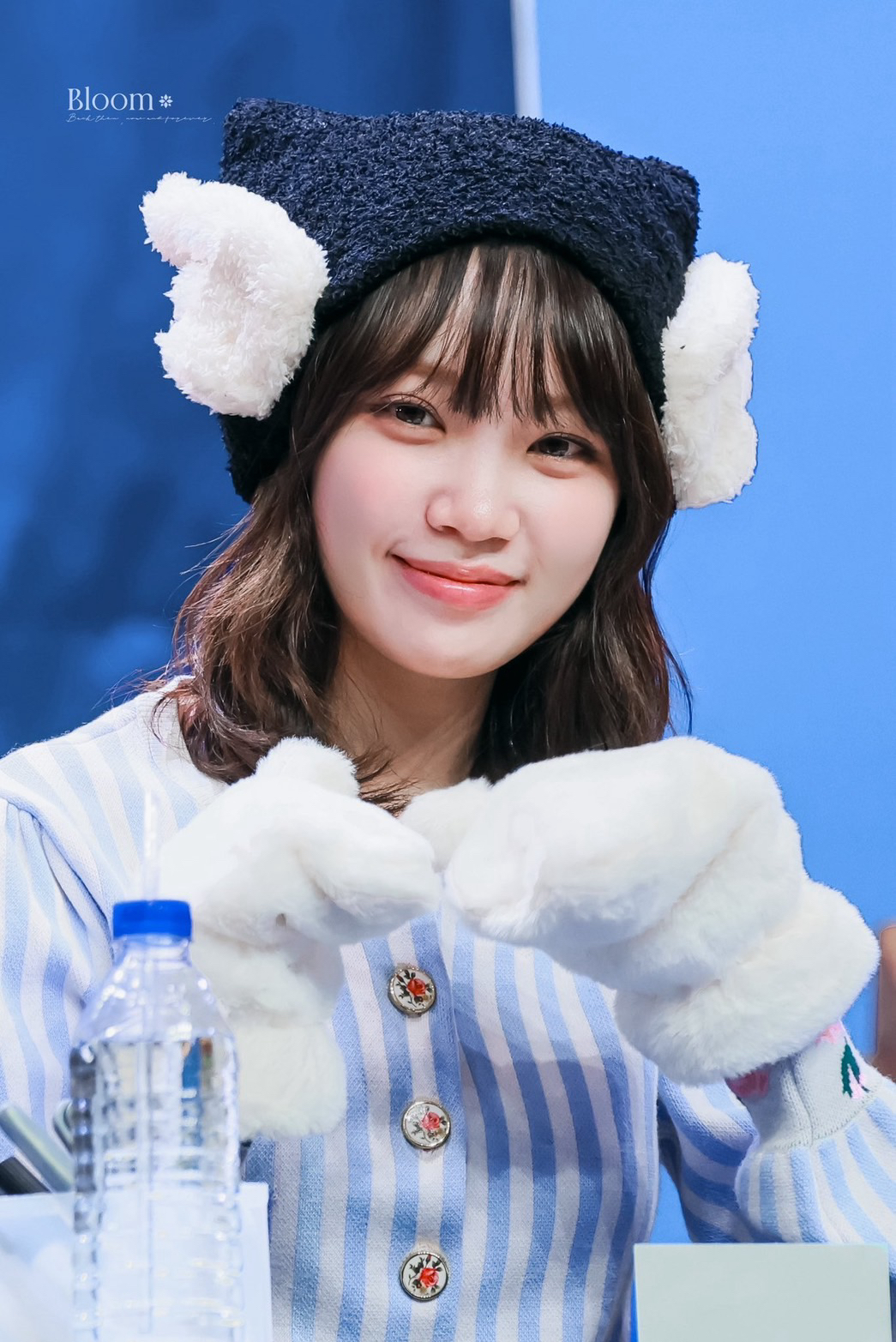 A moment captured by Kim Chaewon (LE SSERAFIM)'s fan