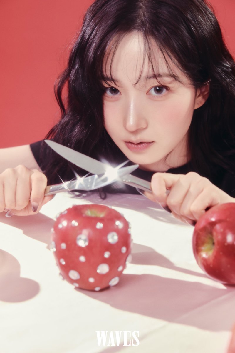 Latest photo of NMIXX