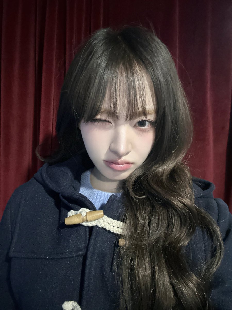 IVE의 비하인드 컷