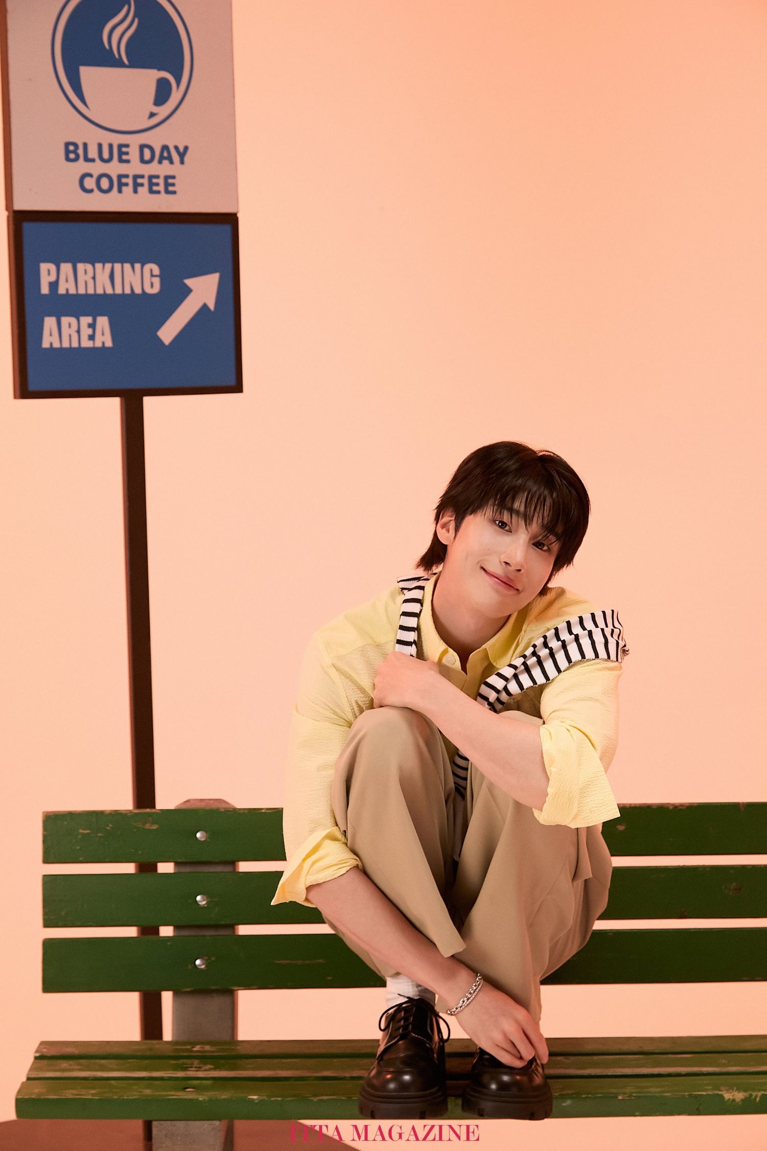 Behind-the-scenes cut of Han Seungwoo