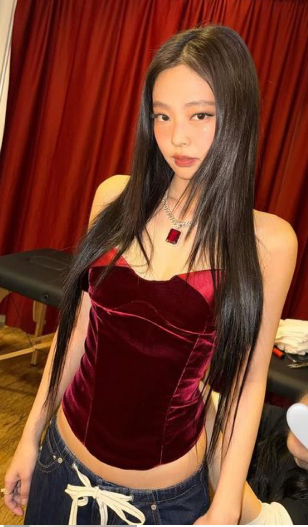 최애 팬덤이 추천하는 제니 (BLACKPINK) 배경 이미지