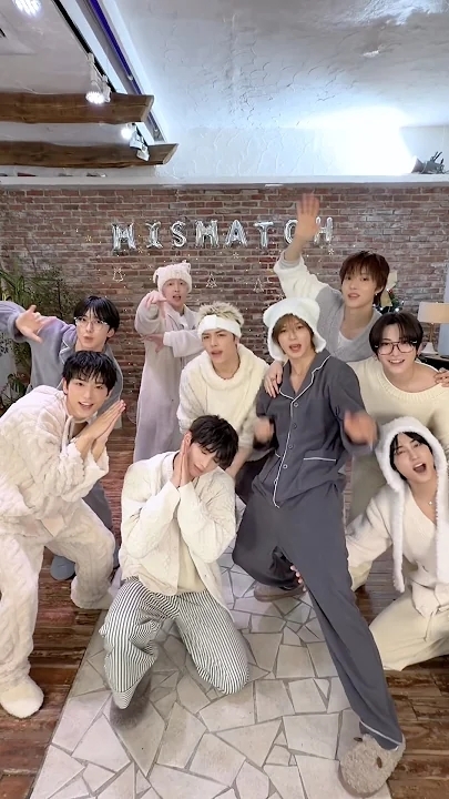 A heartfelt wallpaper shared by K (&TEAM)'s fans