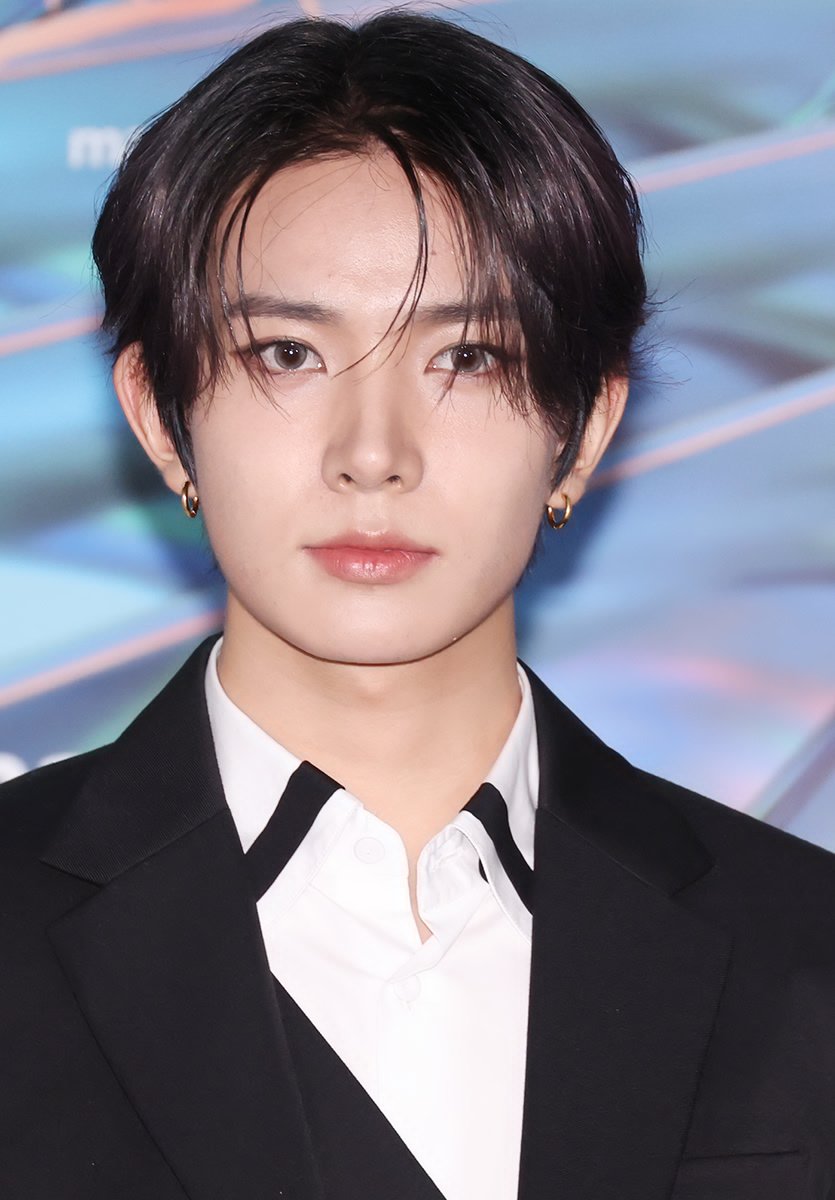 羲承 (ENHYPEN)的幕後花絮