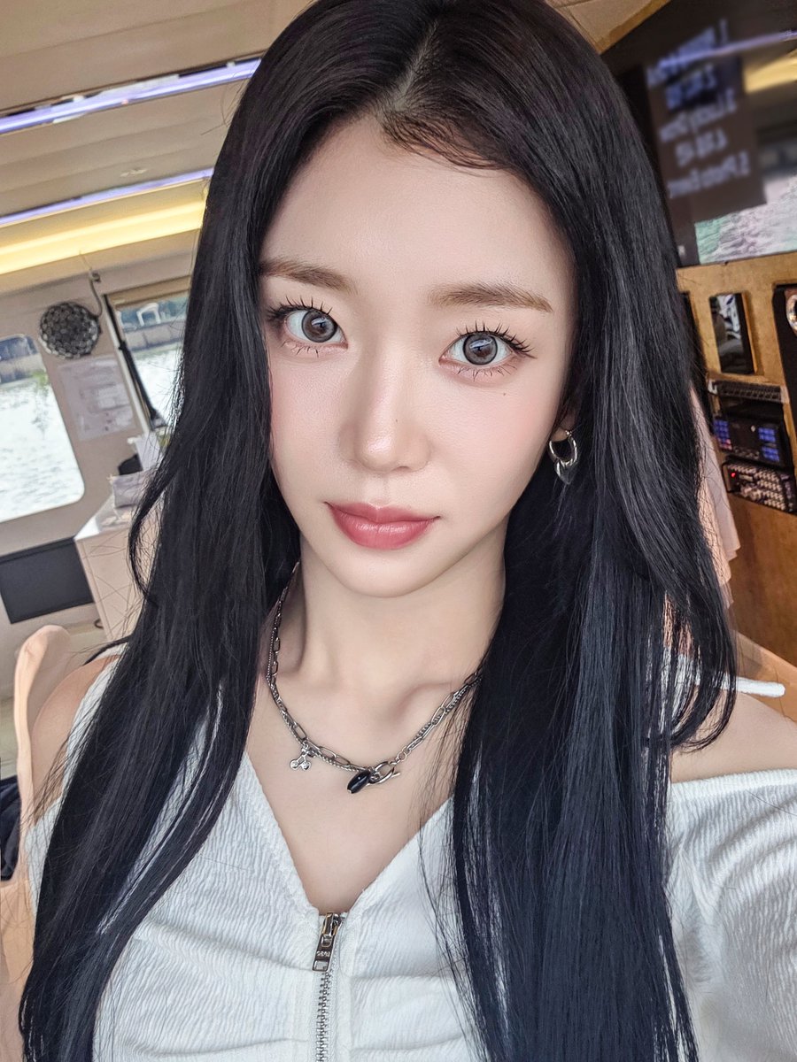 Latest photo of STAYC