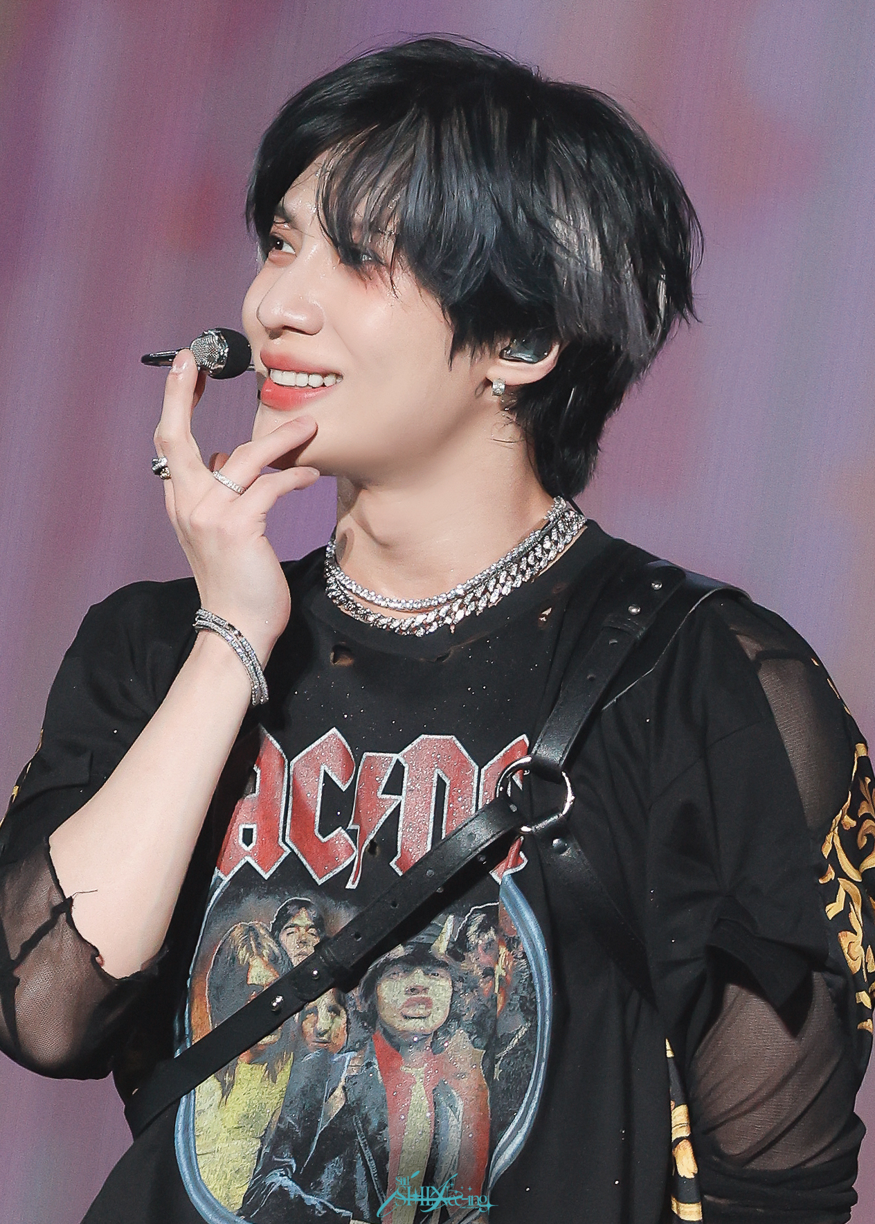 Recent activity shot of Taemin (SHINee)