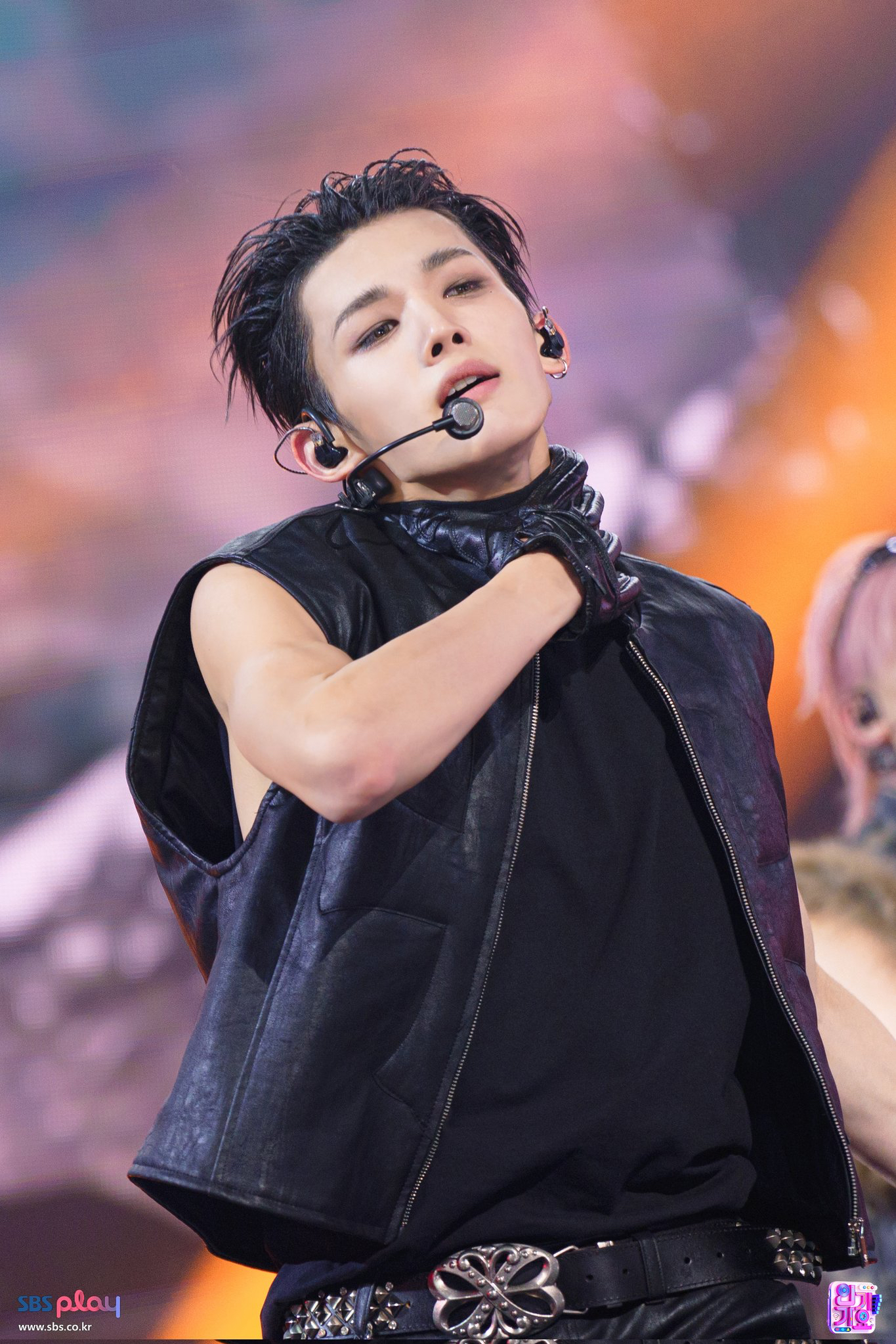 Behind-the-scenes cut of Jo (&TEAM)