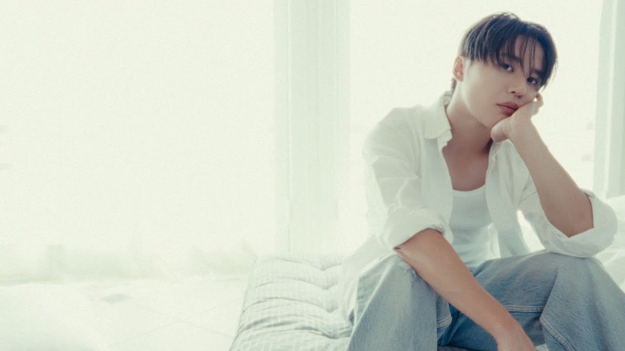 Behind-the-scenes cut of Kim Junsu (JX)