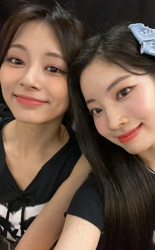 Latest photo of Dahyun (TWICE)