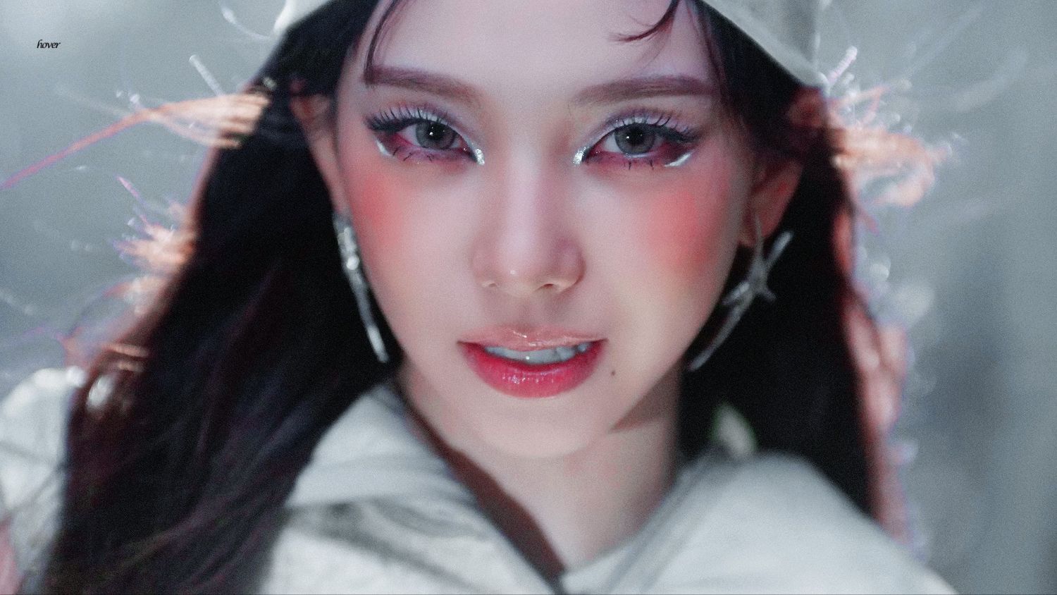 Karina (aespa)的幕後花絮