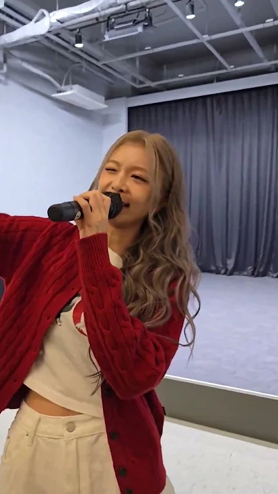 Momen yang diabadikan oleh penggemar DREAMCATCHER