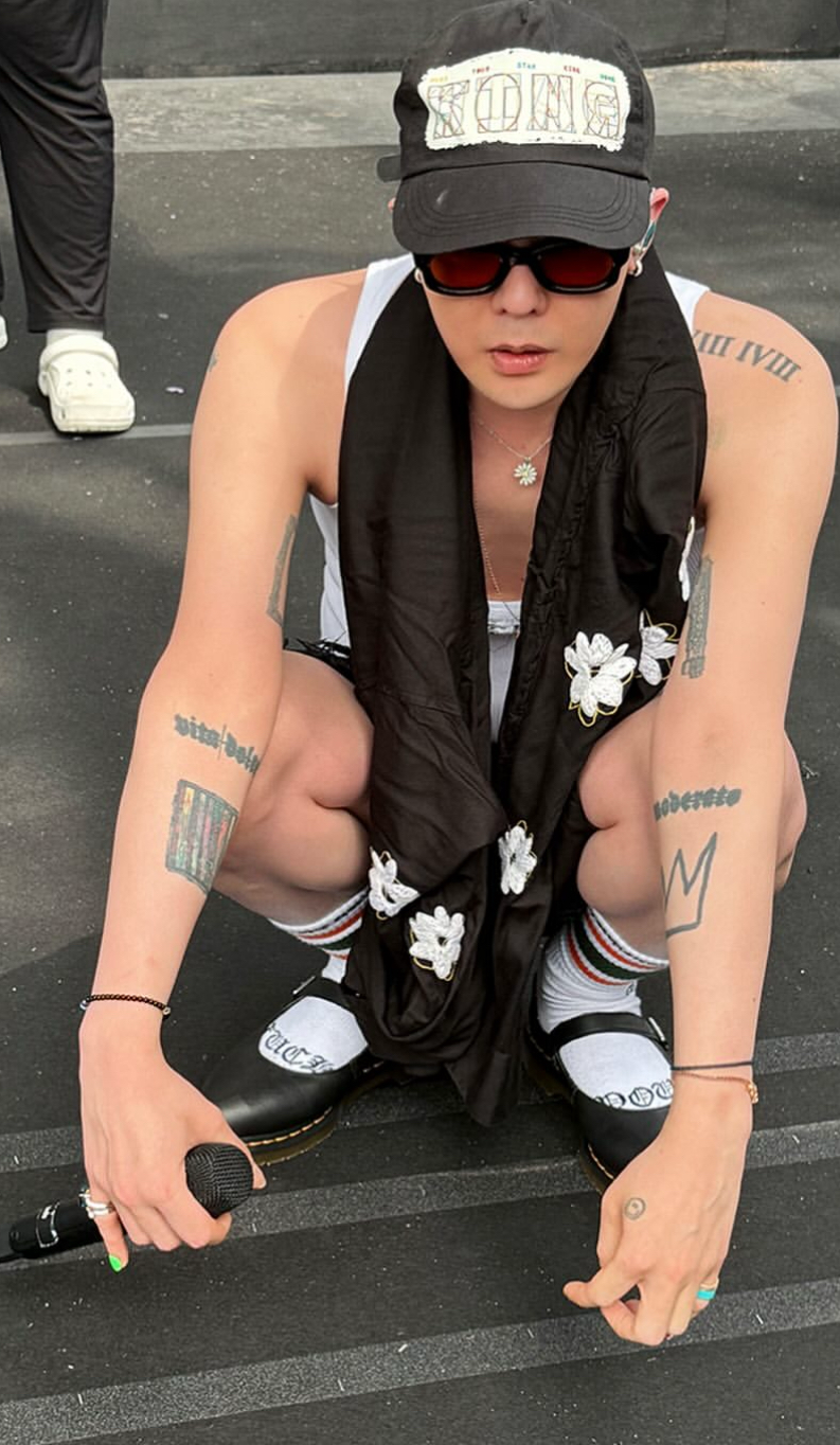 Recent activity shot of G-DRAGON (BIGBANG)