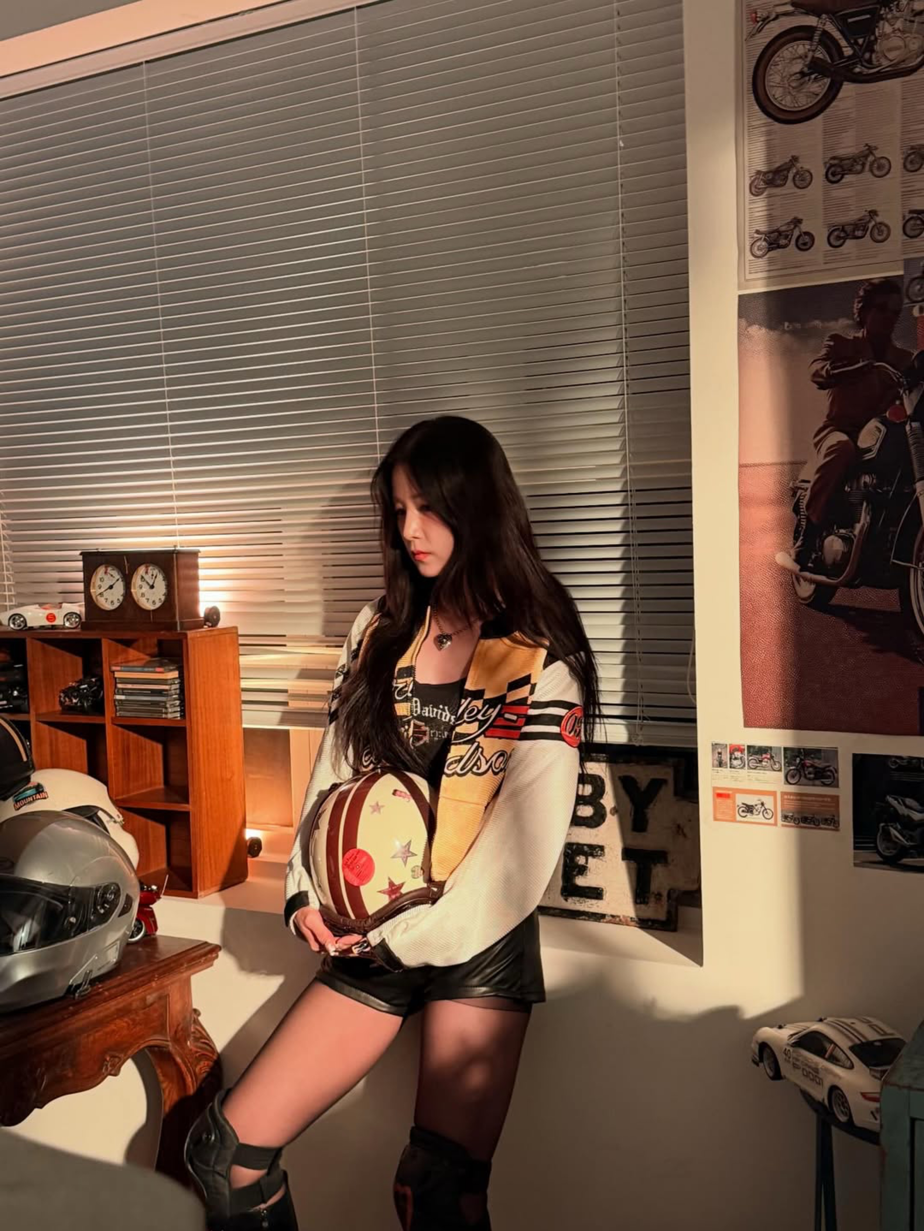 Recent activity shot of Park Chorong (Apink)