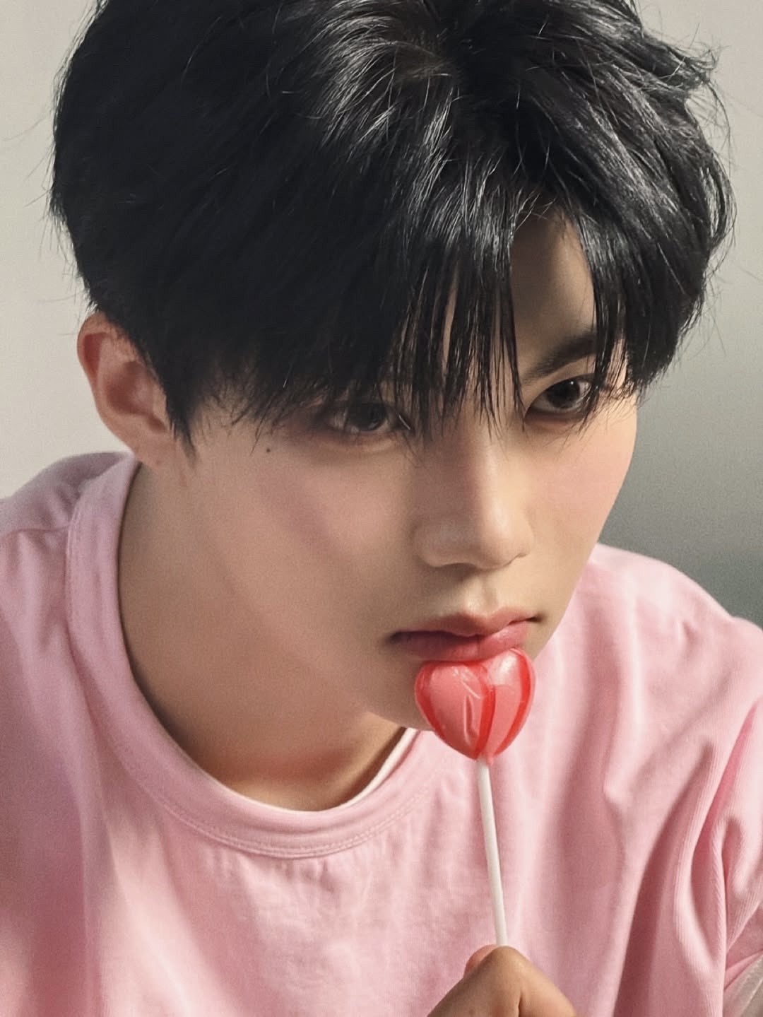 Latest photo of Park Gunwook (ZEROBASEONE)