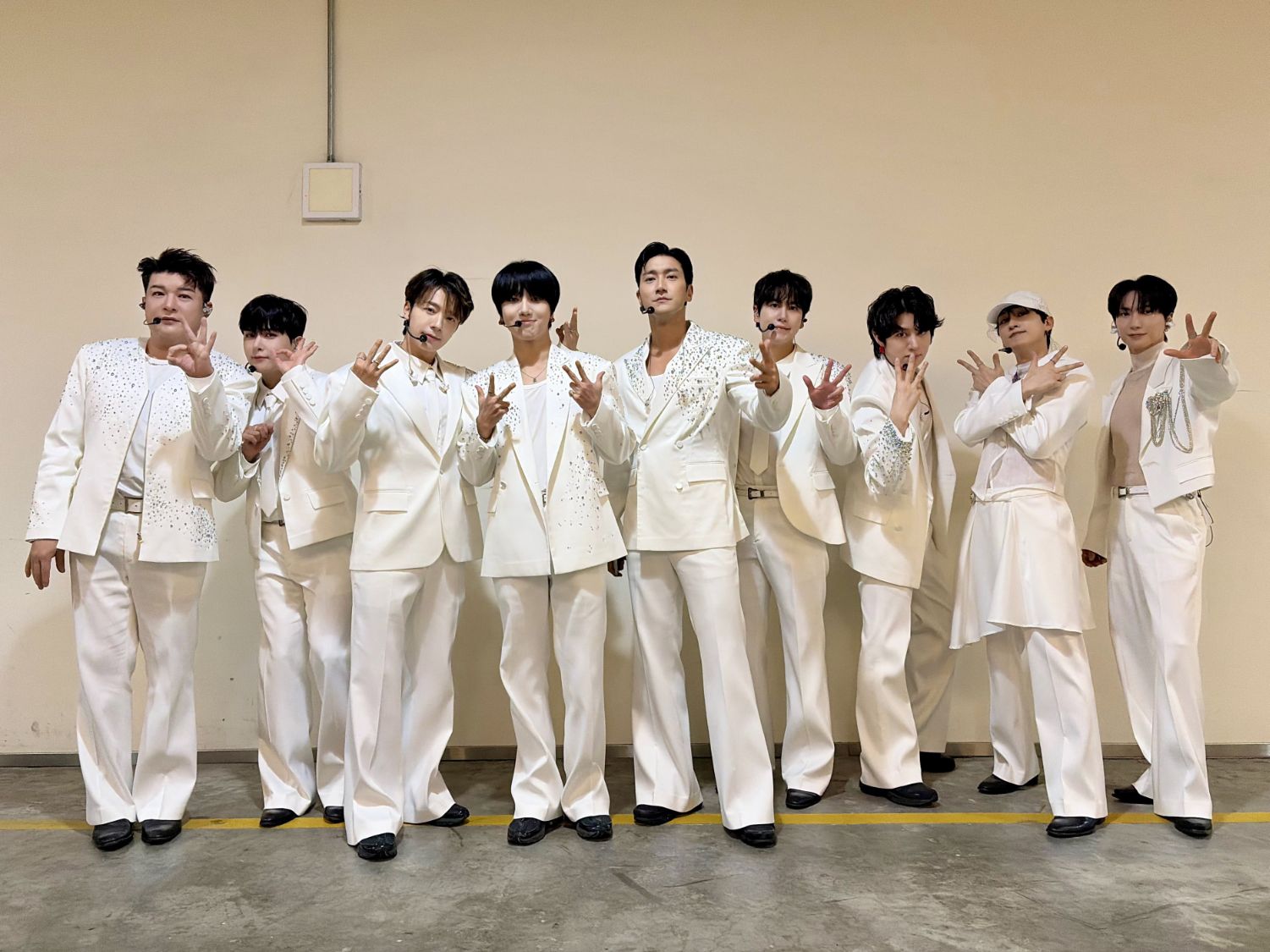 슈퍼주니어 최근 활동샷