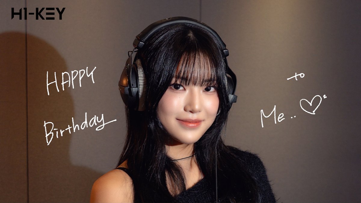 Behind-the-scenes cut of H1-KEY