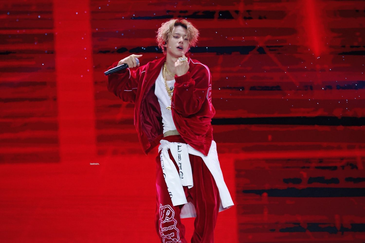 Foto aktivitas terbaru Heeseung (ENHYPEN)