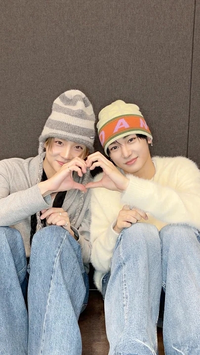 A heartfelt wallpaper shared by Zhou Anxin (ALPHA DRIVE ONE)'s fans