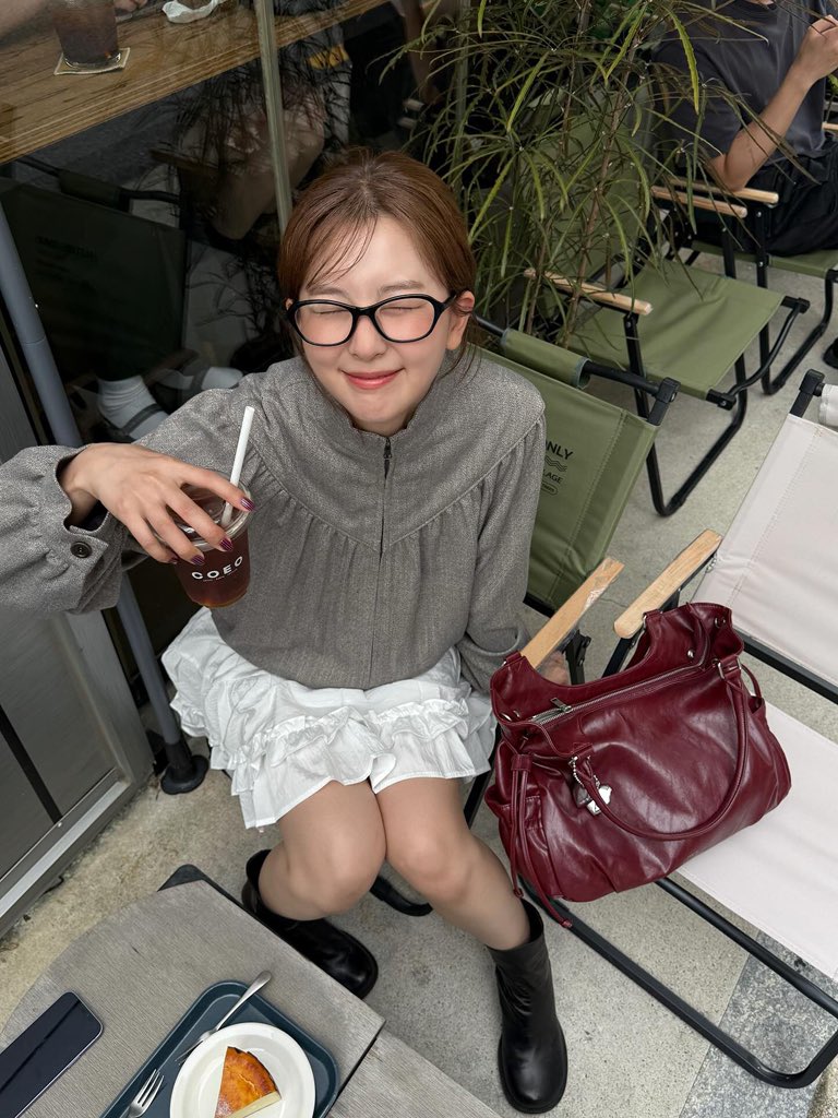Potret di balik layar Seulgi (Red Velvet)