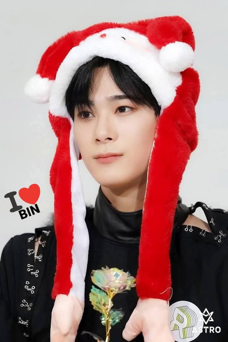 Behind-the-scenes cut of Moonbin (ASTRO)