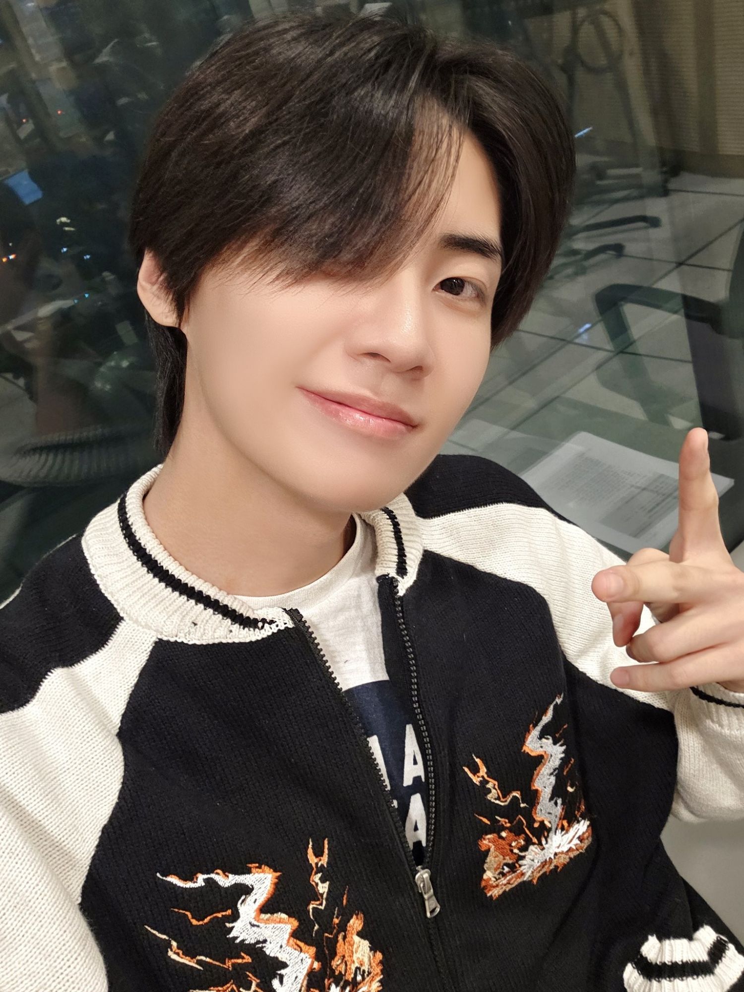 Recent activity shot of Lee Jinhyuk