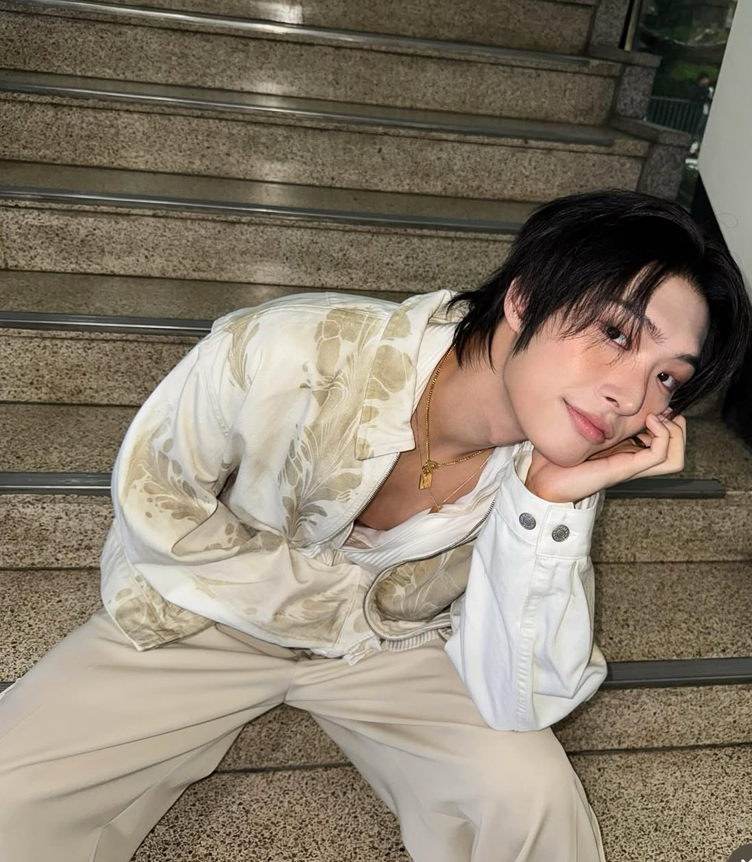 Behind-the-scenes cut of Mingi (ATEEZ)