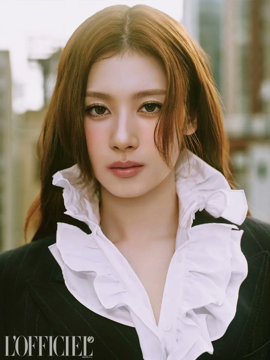 Sana (TWICE)的最新照片