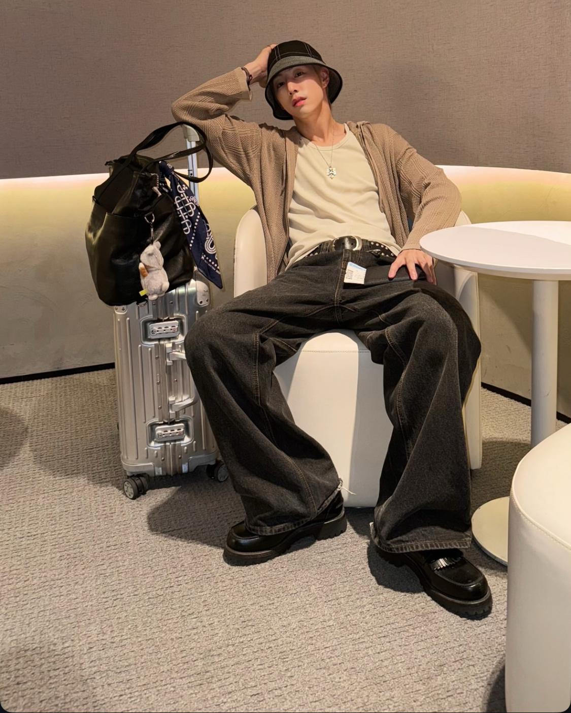 A moment captured by Mark (GOT7)'s fan
