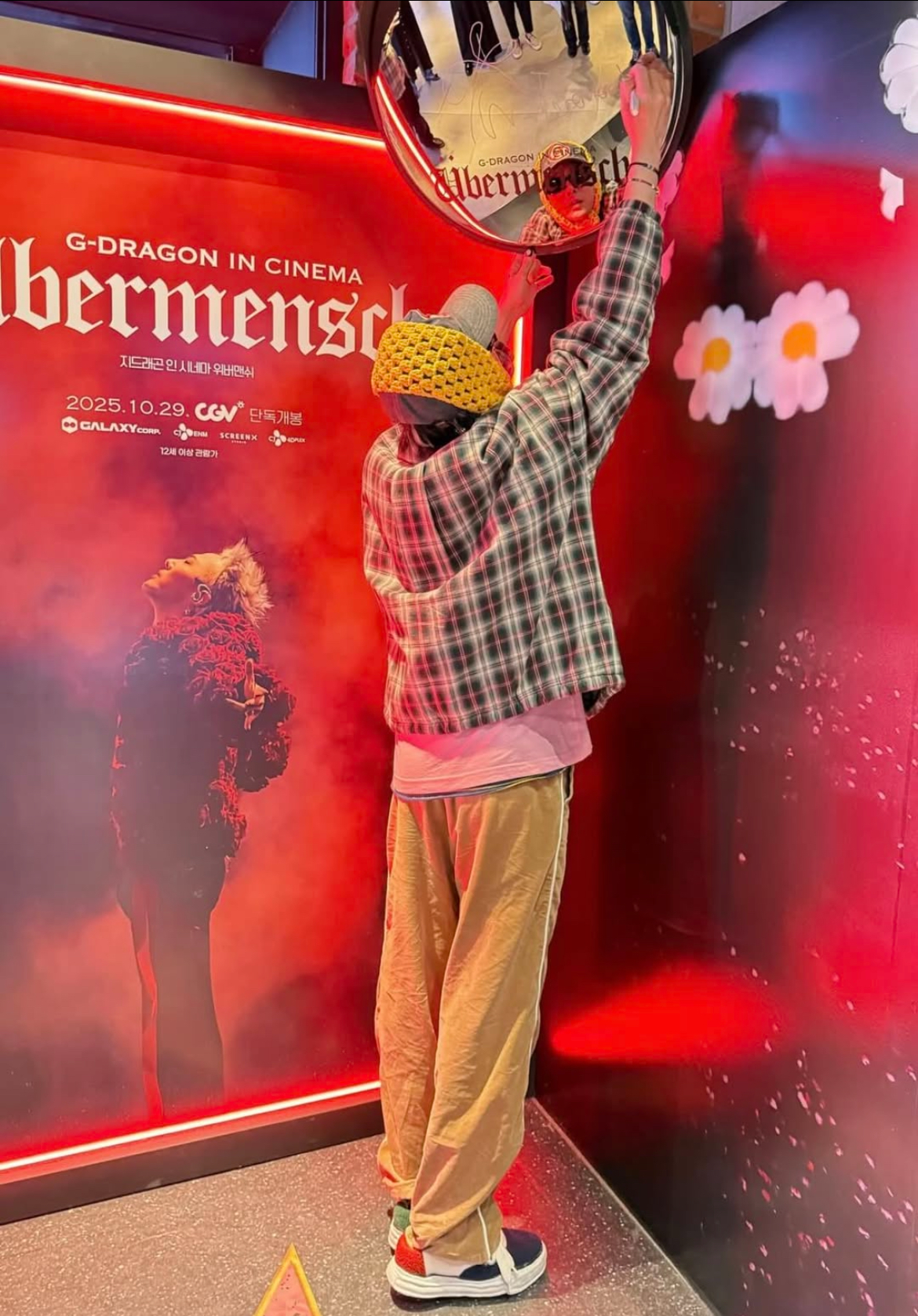 Latest photo of G-DRAGON (BIGBANG)